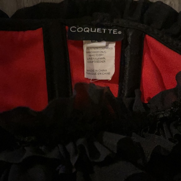 RED LEOPARD RUFFLE CORSET - Picture 3 of 3